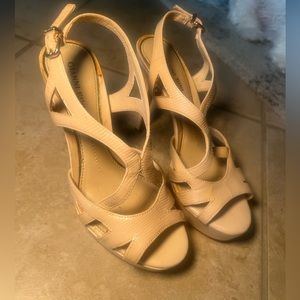 Gianni Bini Beige Heels